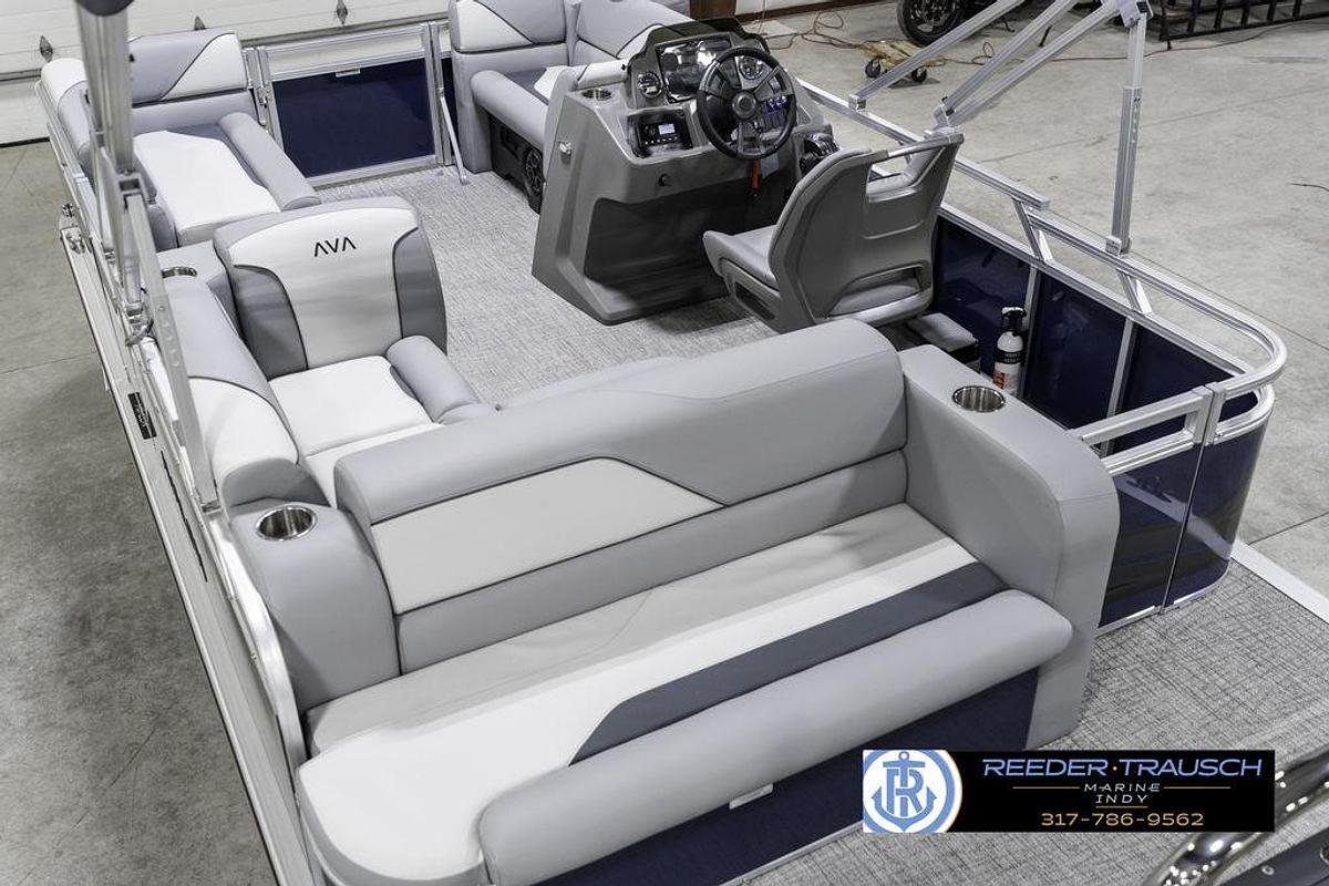 2025 Avalon 1785 Venture CRB