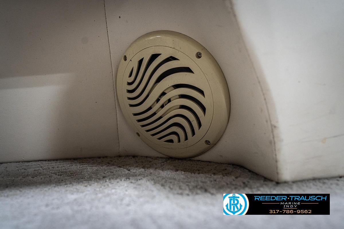 Used 2007 Bennington 2050 RL