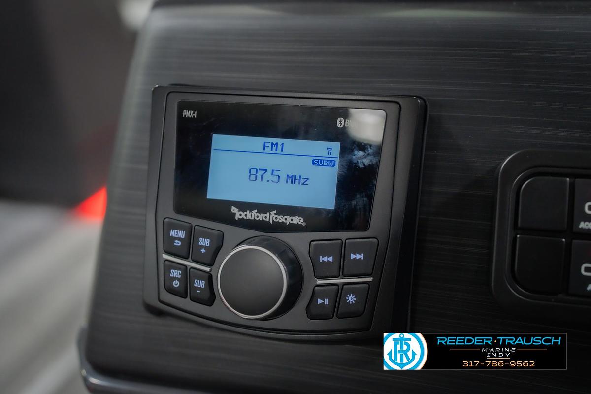 2026 Bennington 22 SSB