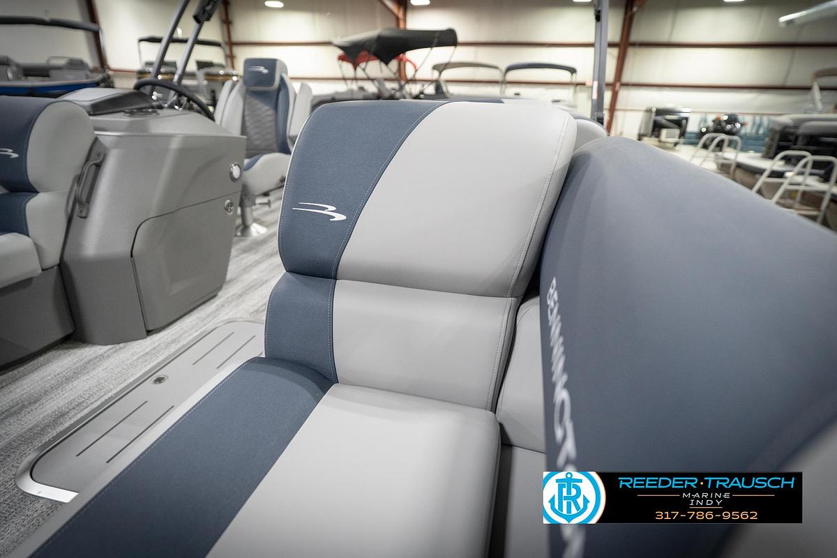 2026 Bennington 23 SLJ