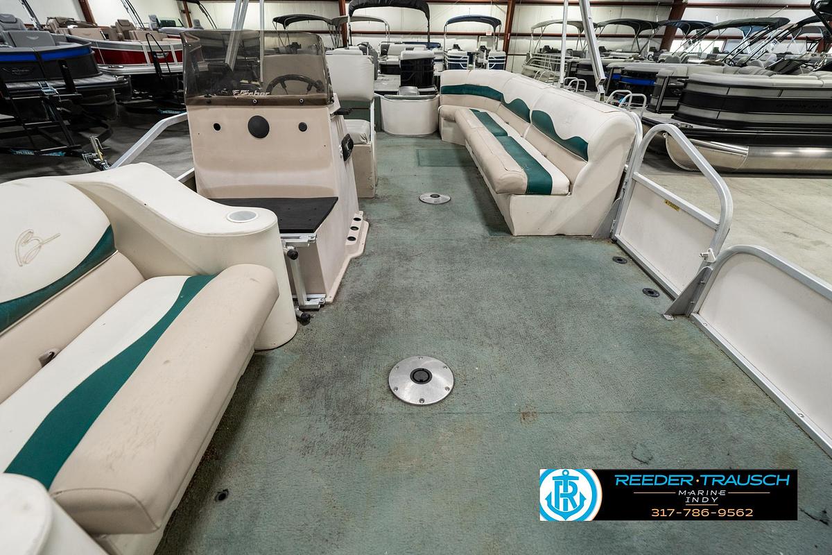 Used 1998 Fisher Freedom 200 Fish
