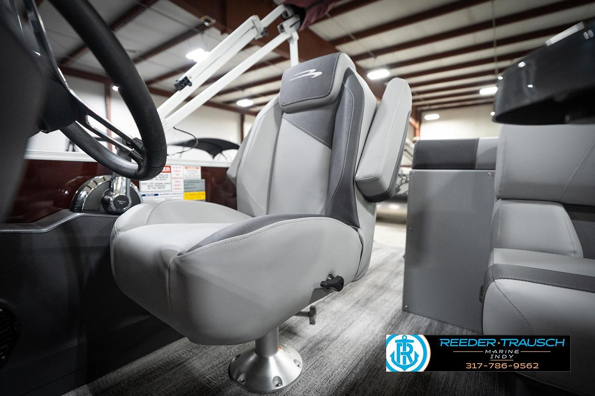 2026 Bennington 168 SLJ