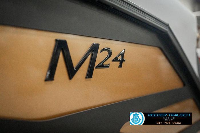 2025 Bennington 24 MFB