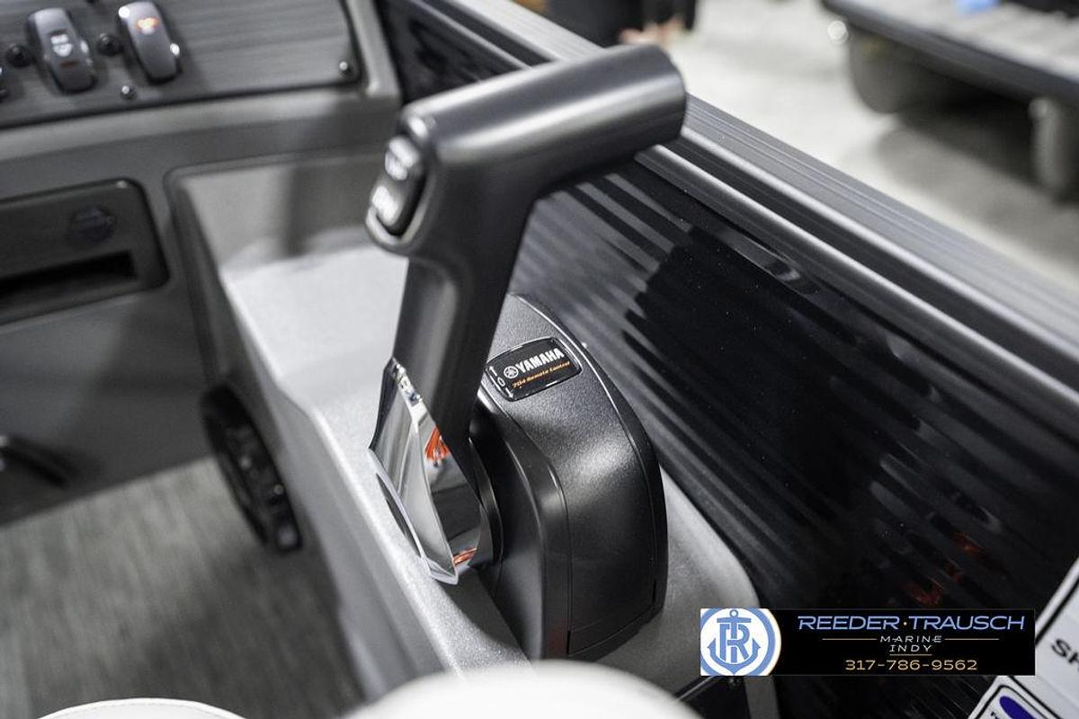 2025 Bennington 22 SSB