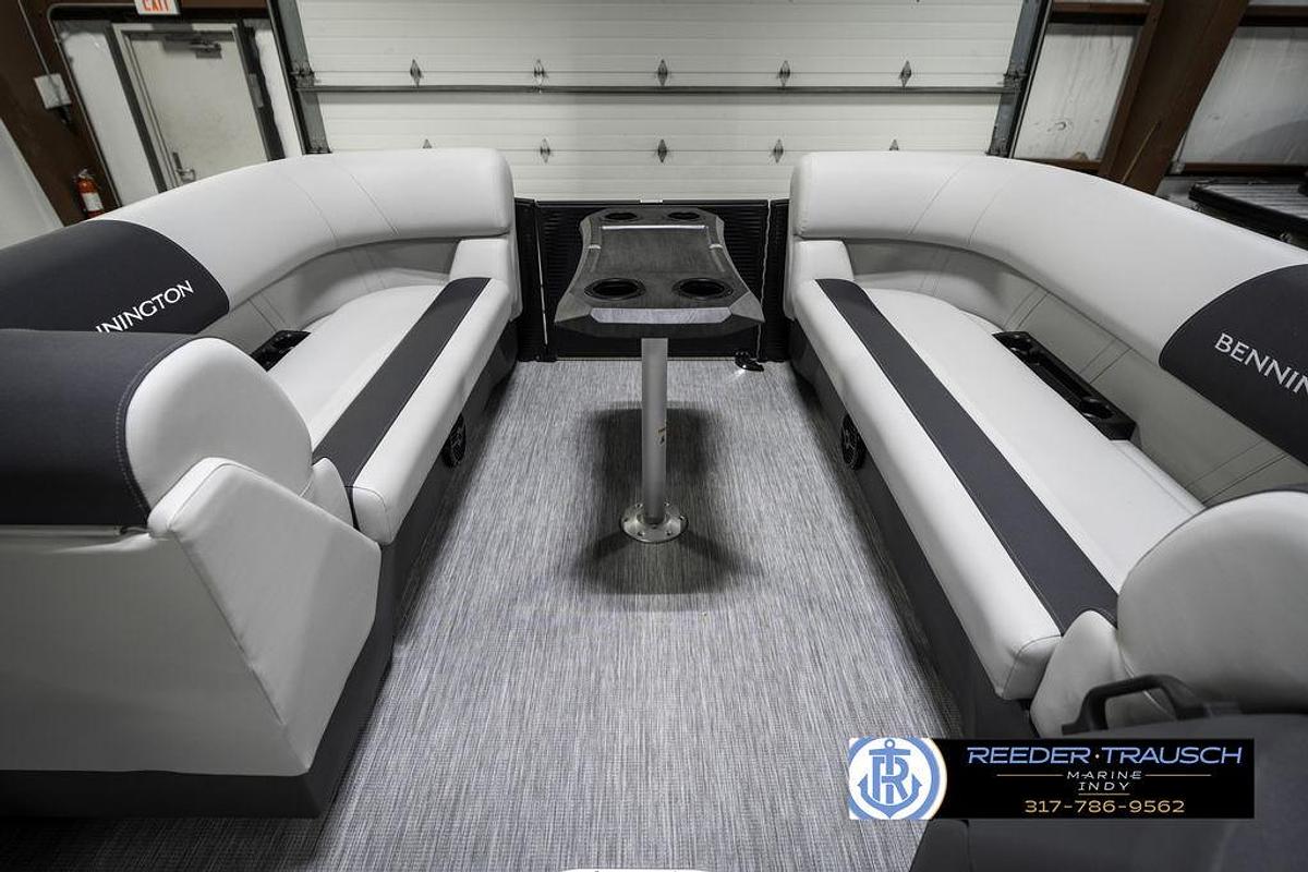 2025 Bennington 22 SSB