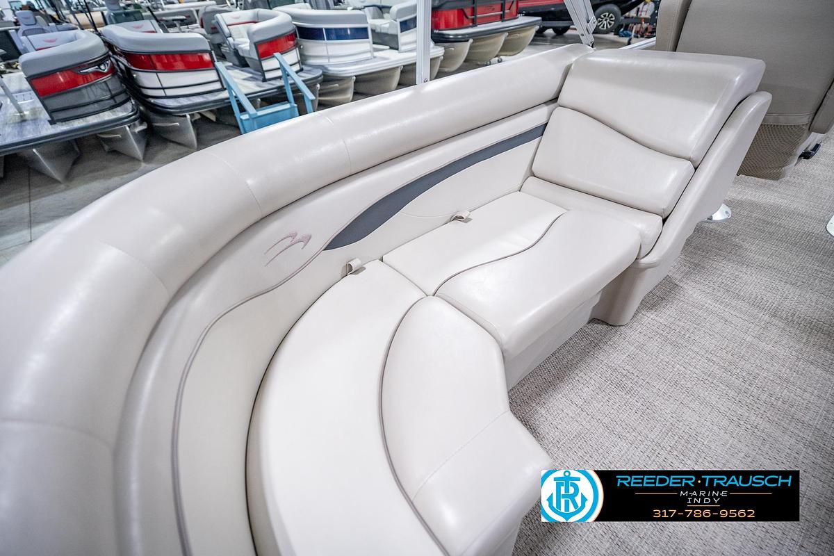Used 2018 Bennington 23SSRX