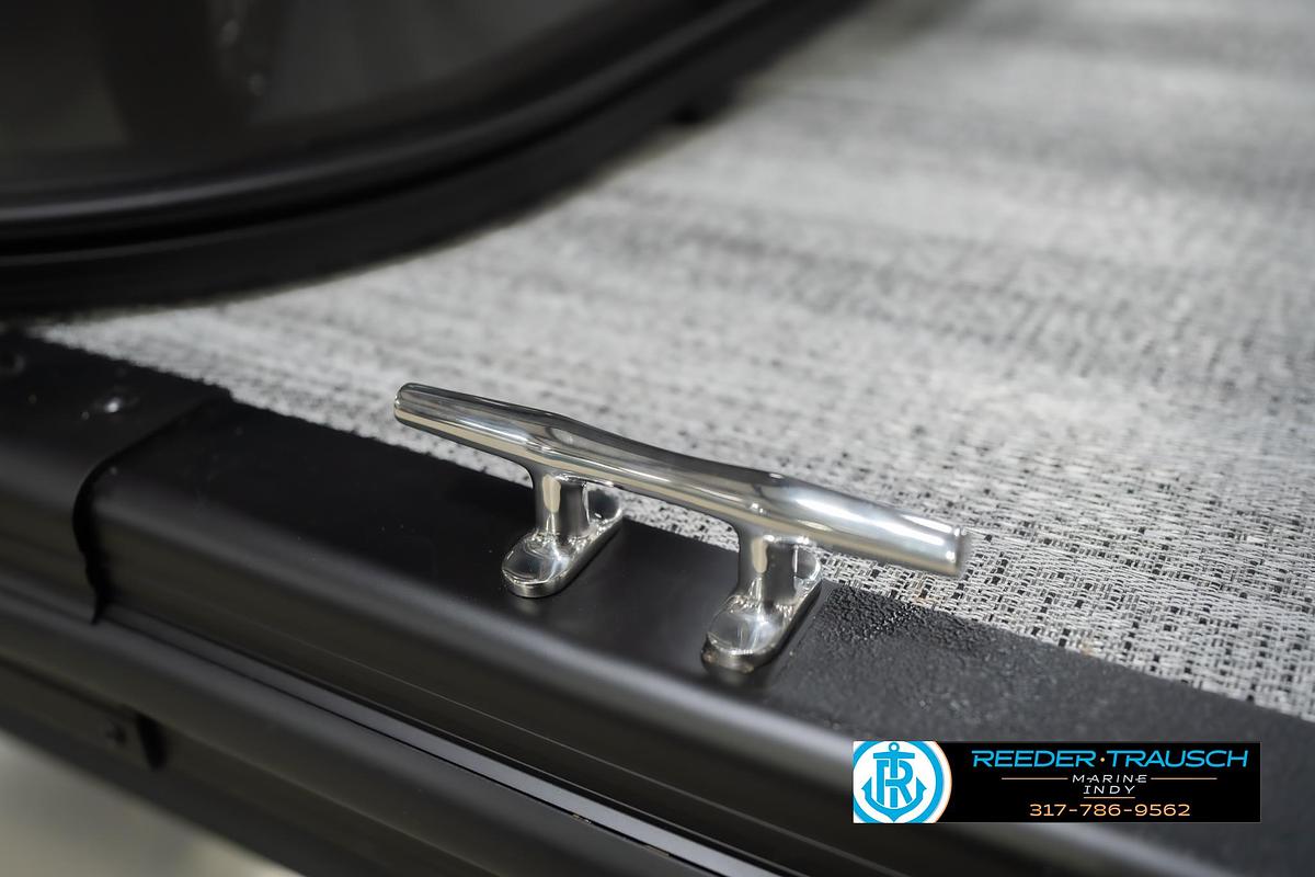 2026 Bennington 22 SF