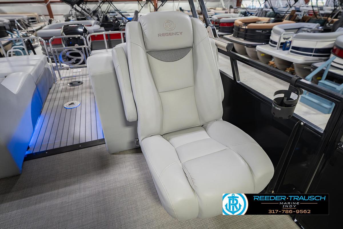 Used 2017 Regency 220 LE3 Sport