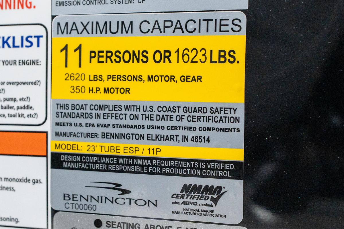 2025 Bennington 24 MSB