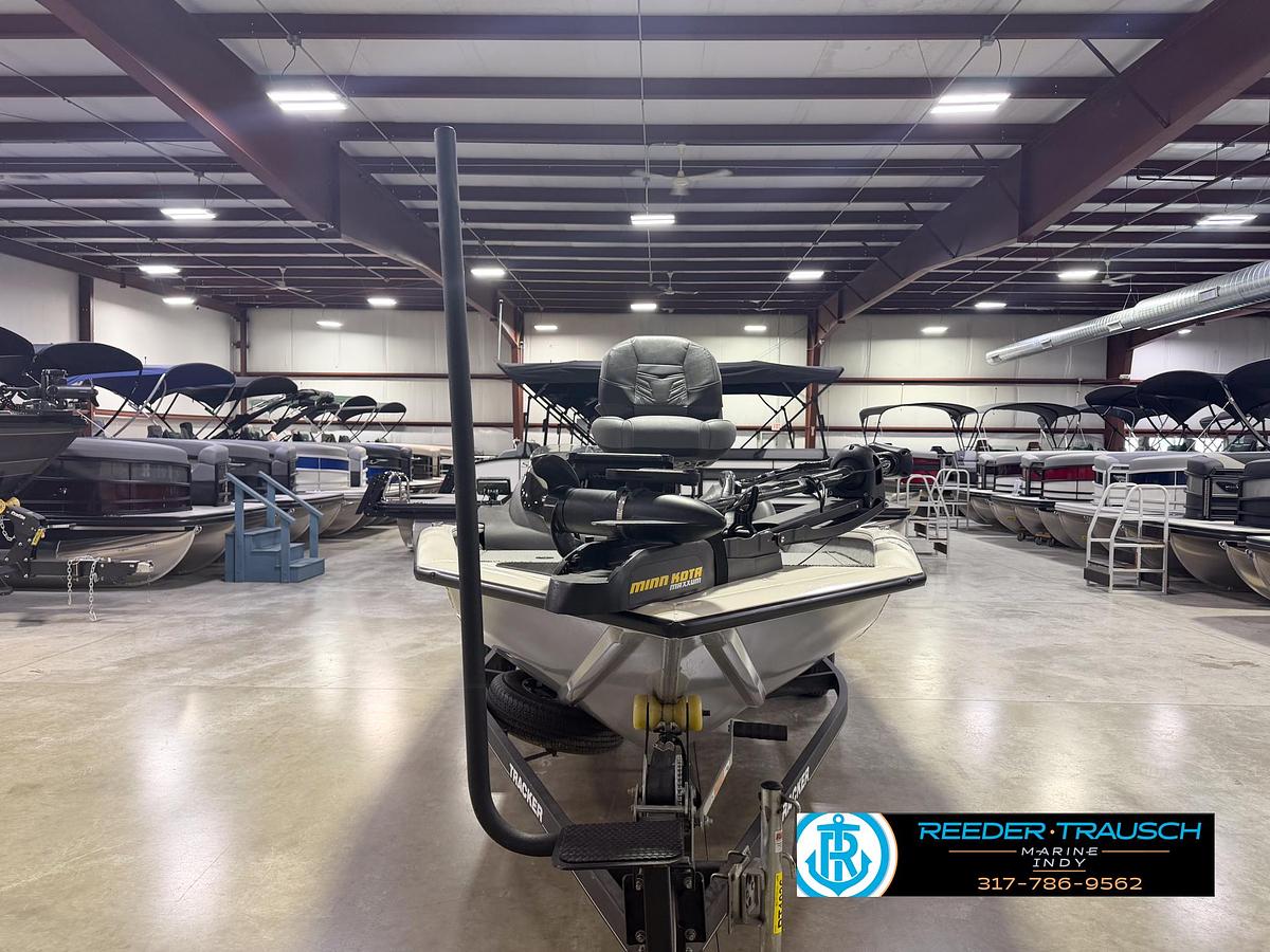 Used 2019 Tracker Pro Team 190 TX W/11