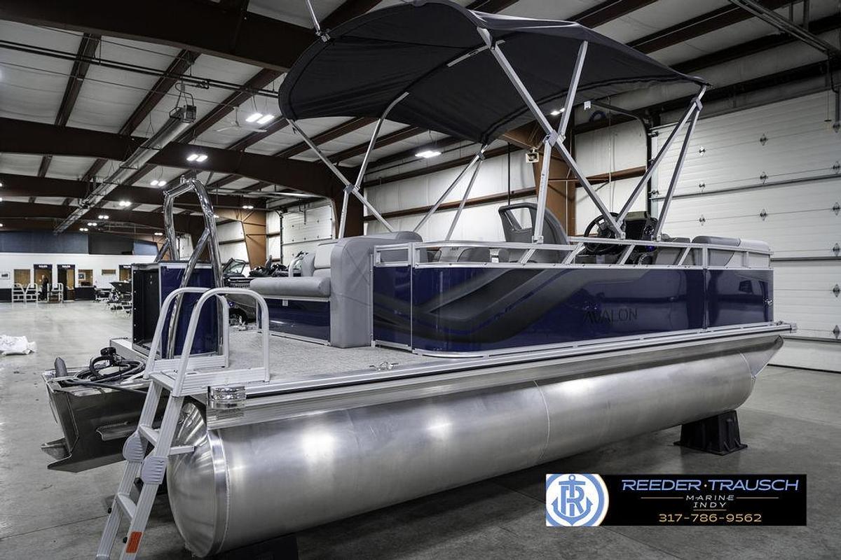 2025 Avalon 1785 Venture CRB