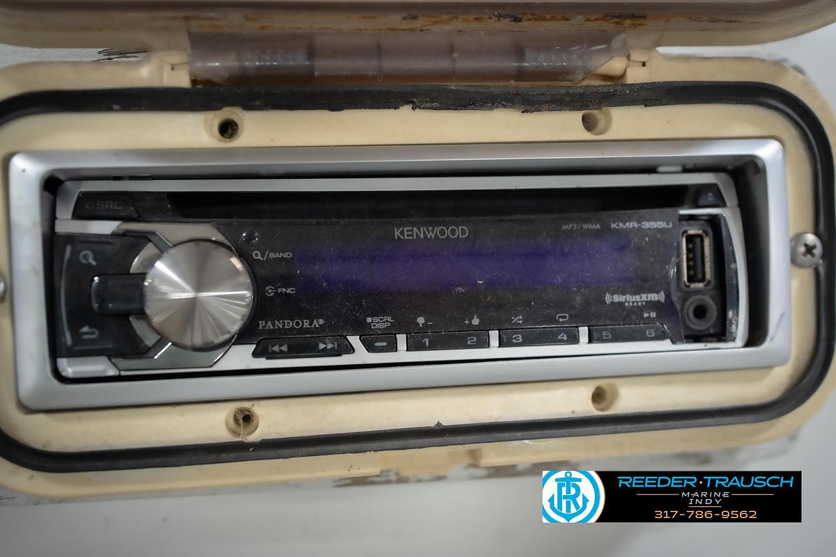 Used 1991 Godfrey Sanpan SP 2200