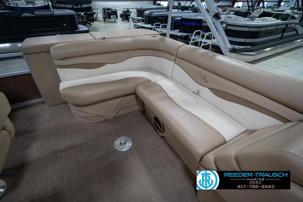 Used 2017 Bennington 18 SLX