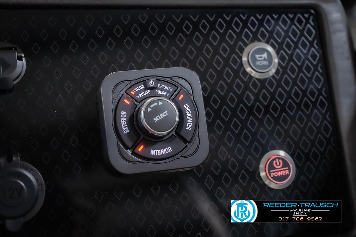 2026 Bennington 22 ML