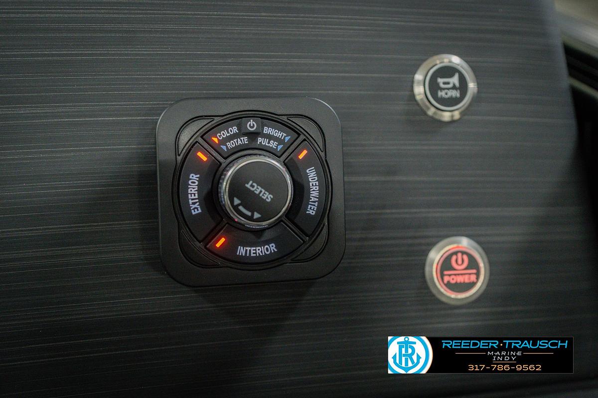 2026 Bennington 22 SSB