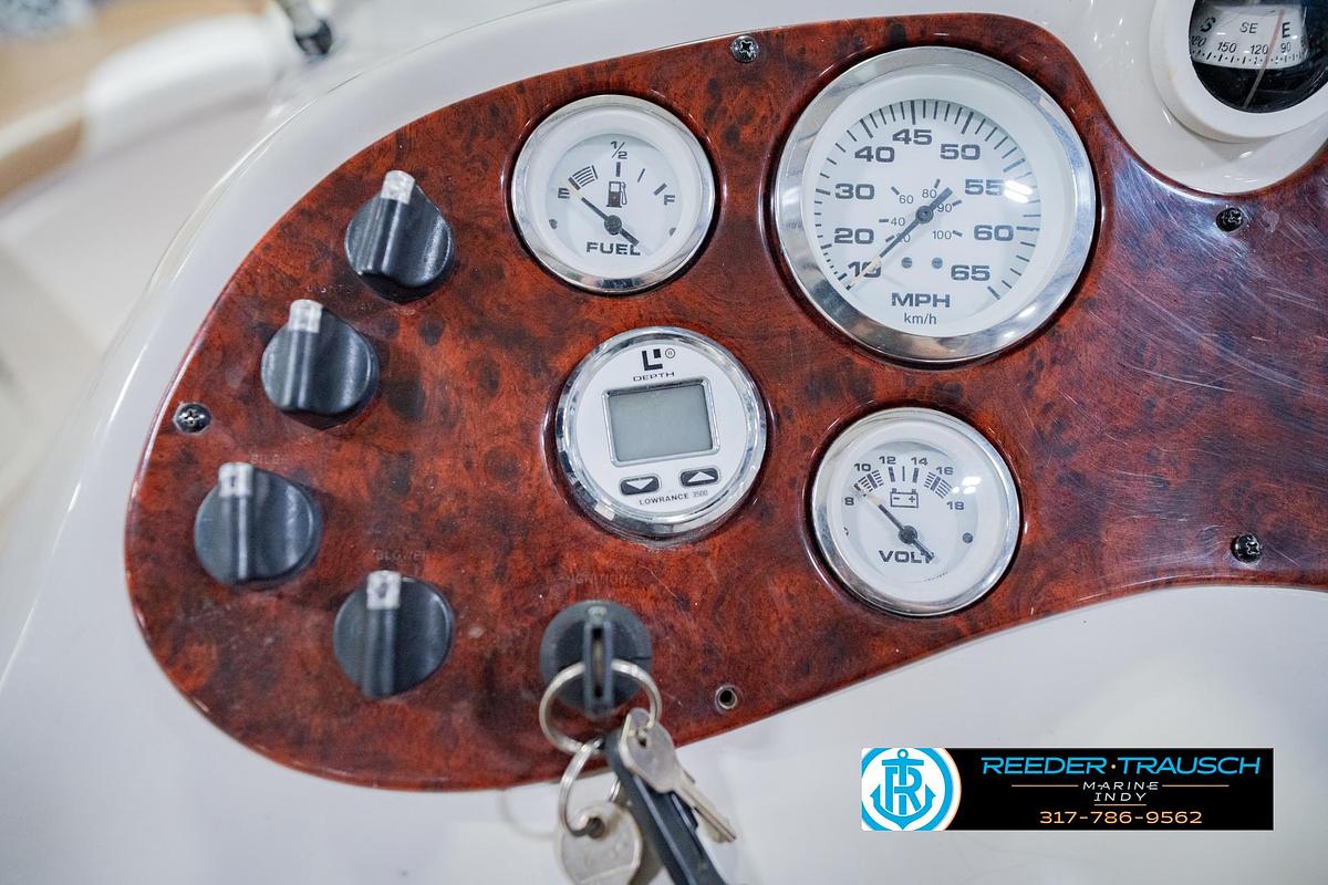 Used 2004 Tahoe 204I