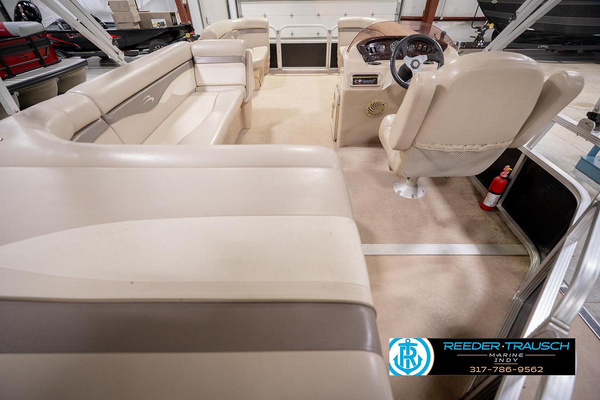 Used 2010 Bennington 22 SLI