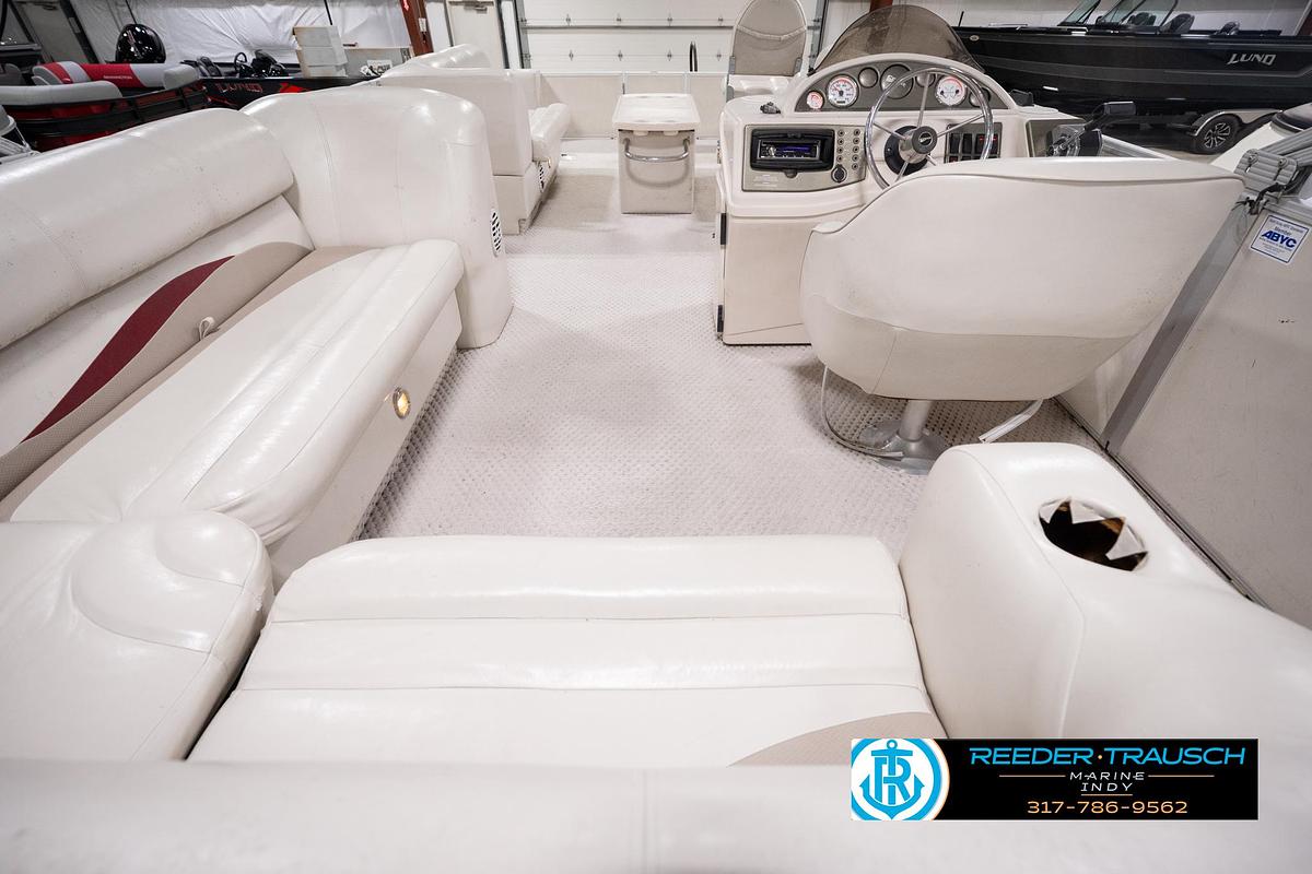 Used 2005 Crest 22 Crest III XRS