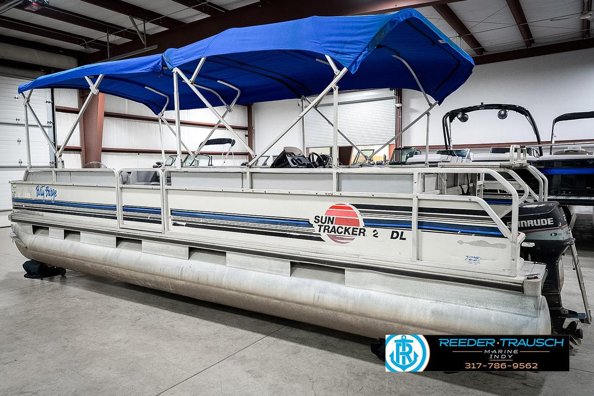Used 1992 Sun Tracker Party Barge 24