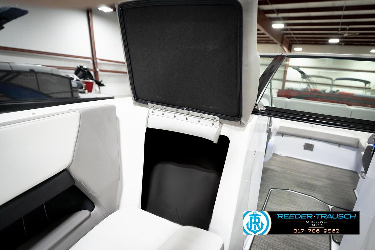 Used 2020 Four Winns MT H210