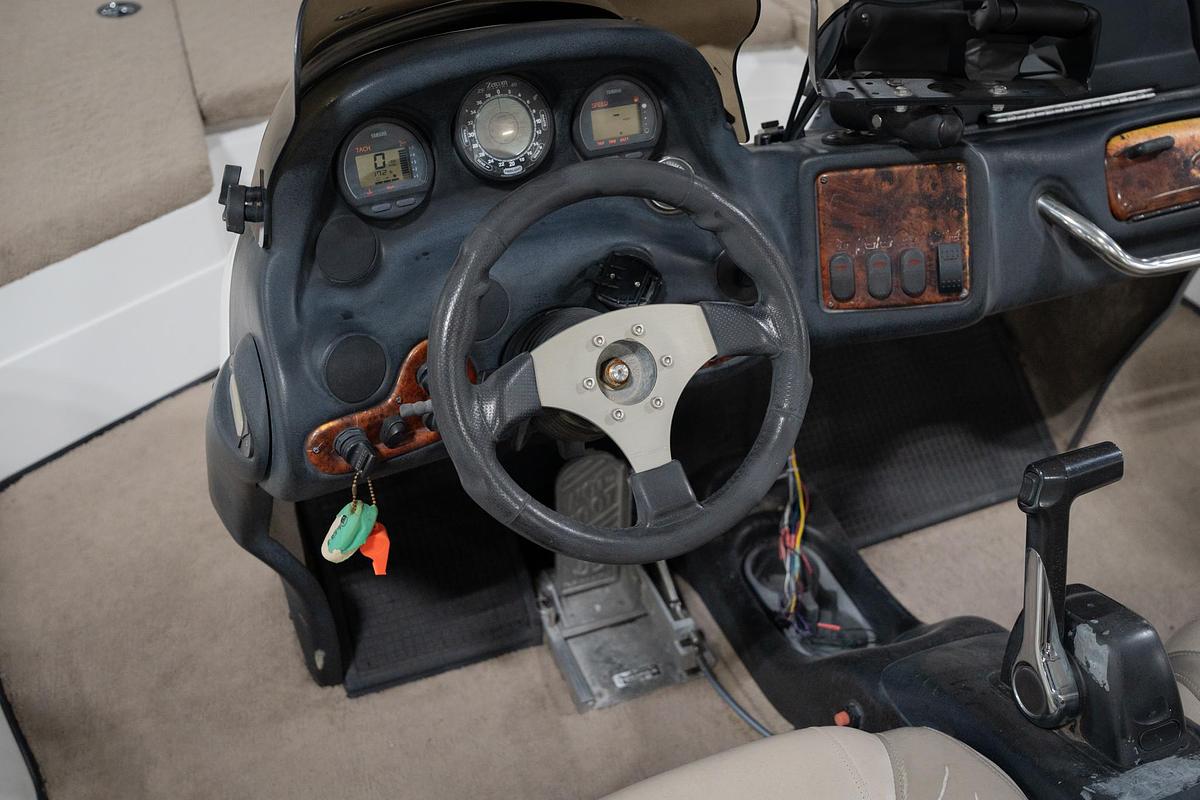 Used 2003 Tracker Nitro 911 CDC