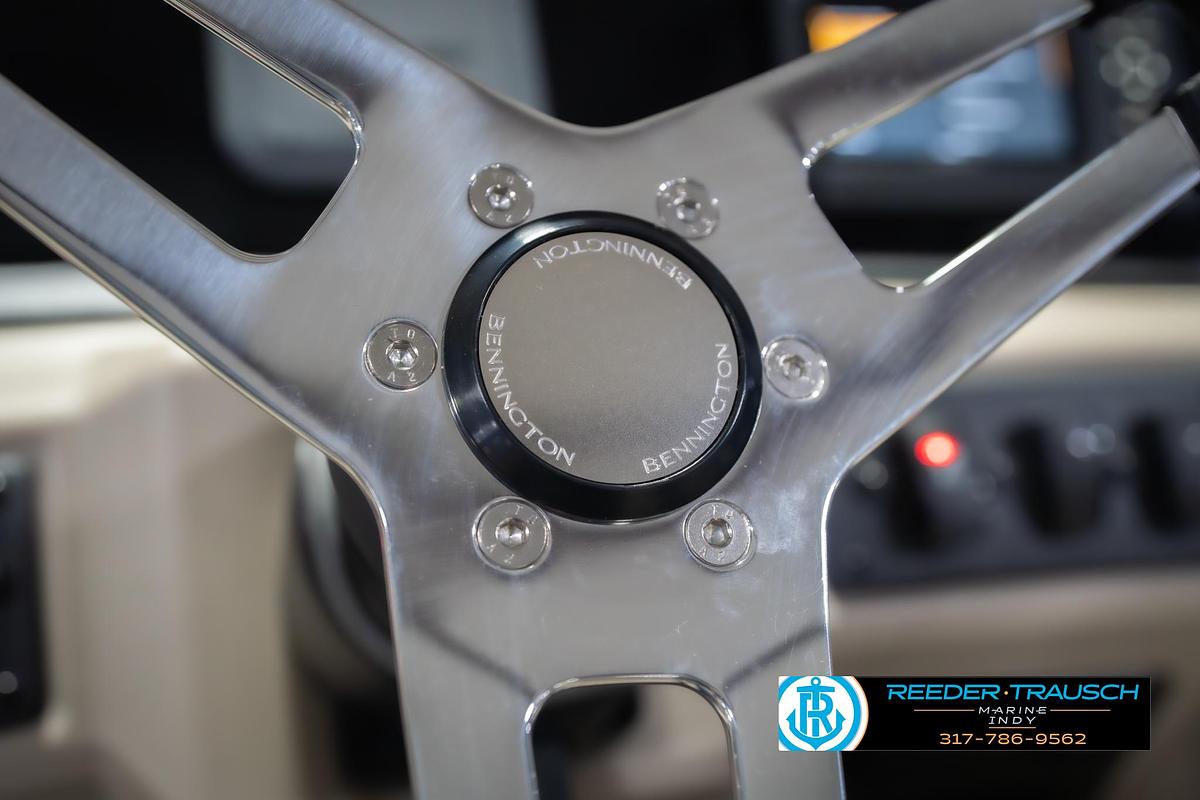 2026 Bennington 168 SLJ