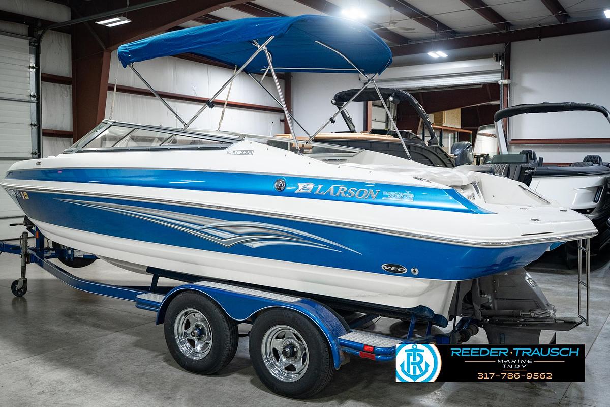 Used 2007 Larson 228 LXI