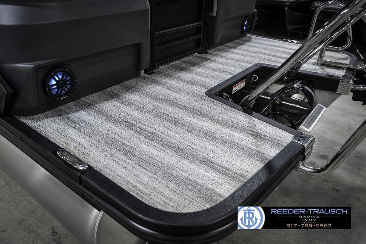 2025 Bennington 24 MFB