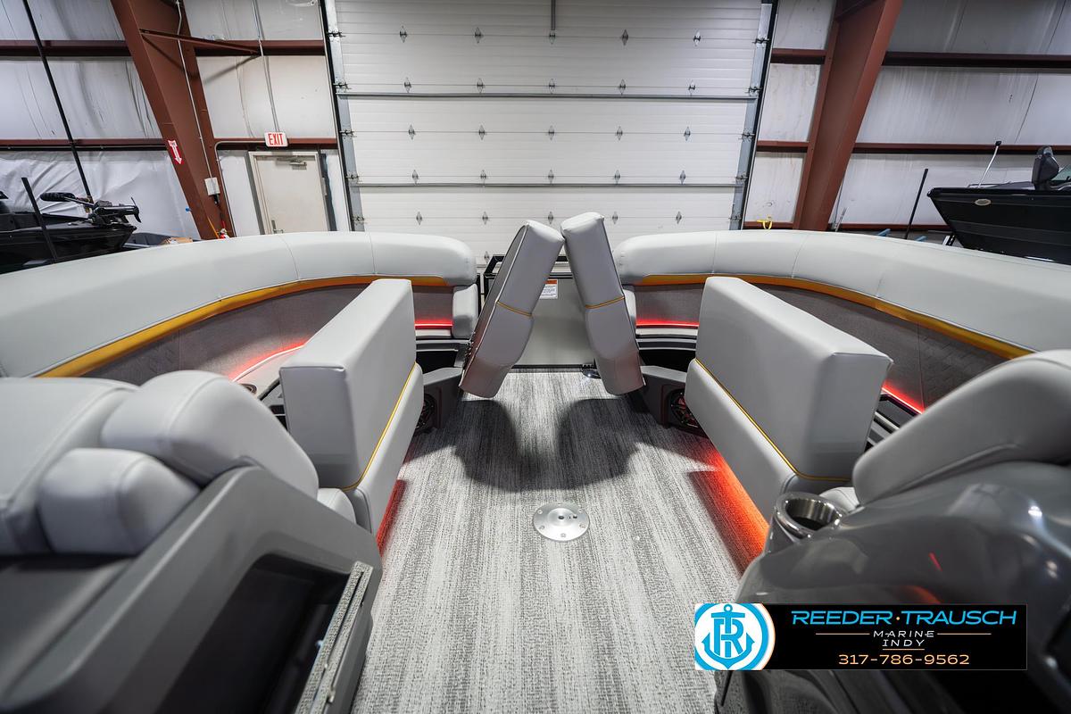 2026 Bennington 22 MFB