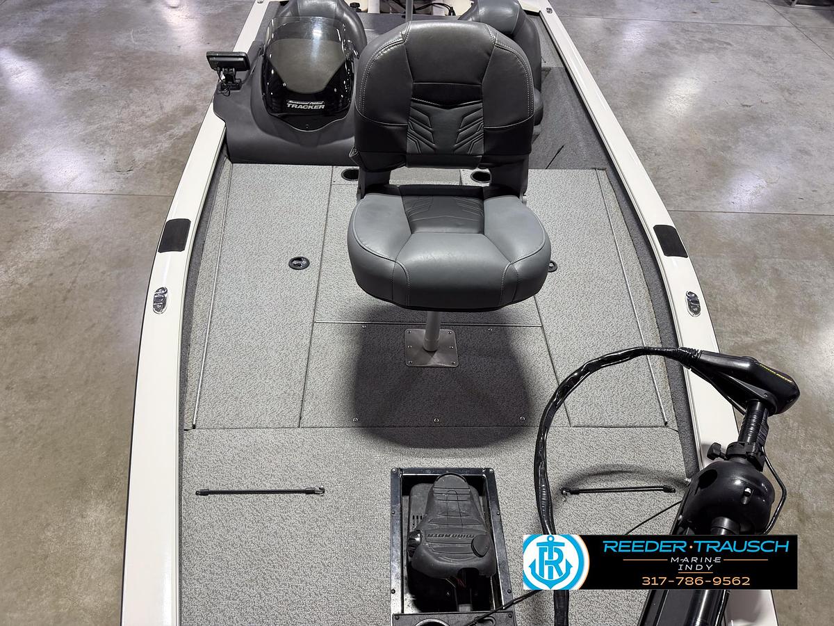 Used 2019 Tracker Pro Team 190 TX W/11