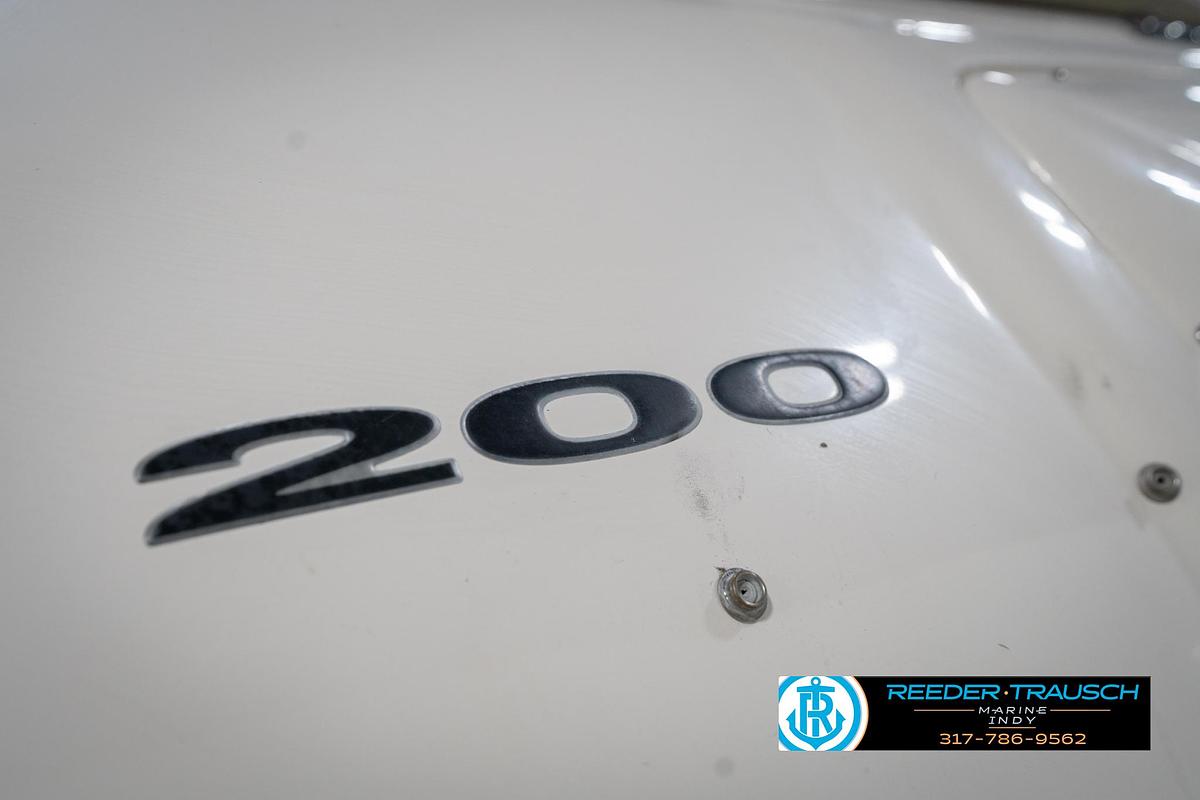 Used 2005 Sea Ray 200 Sun Deck