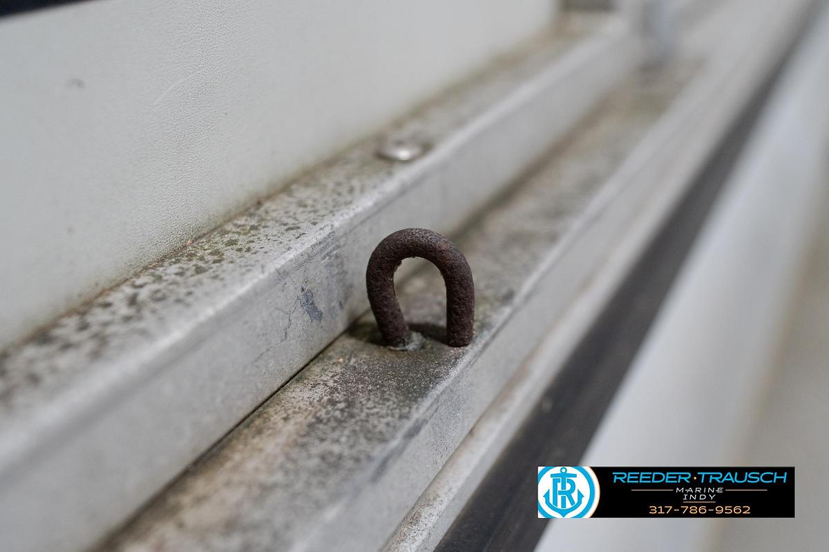 Used 1992 Sun Tracker Party Barge 24