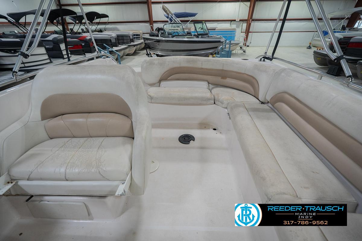 Used 2002 Hurricane SS232