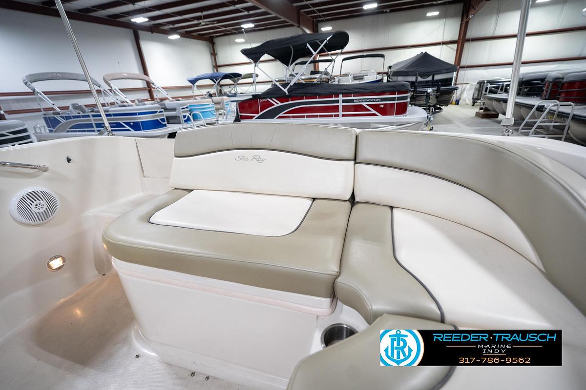Used 2005 Sea Ray 200 Sun Deck