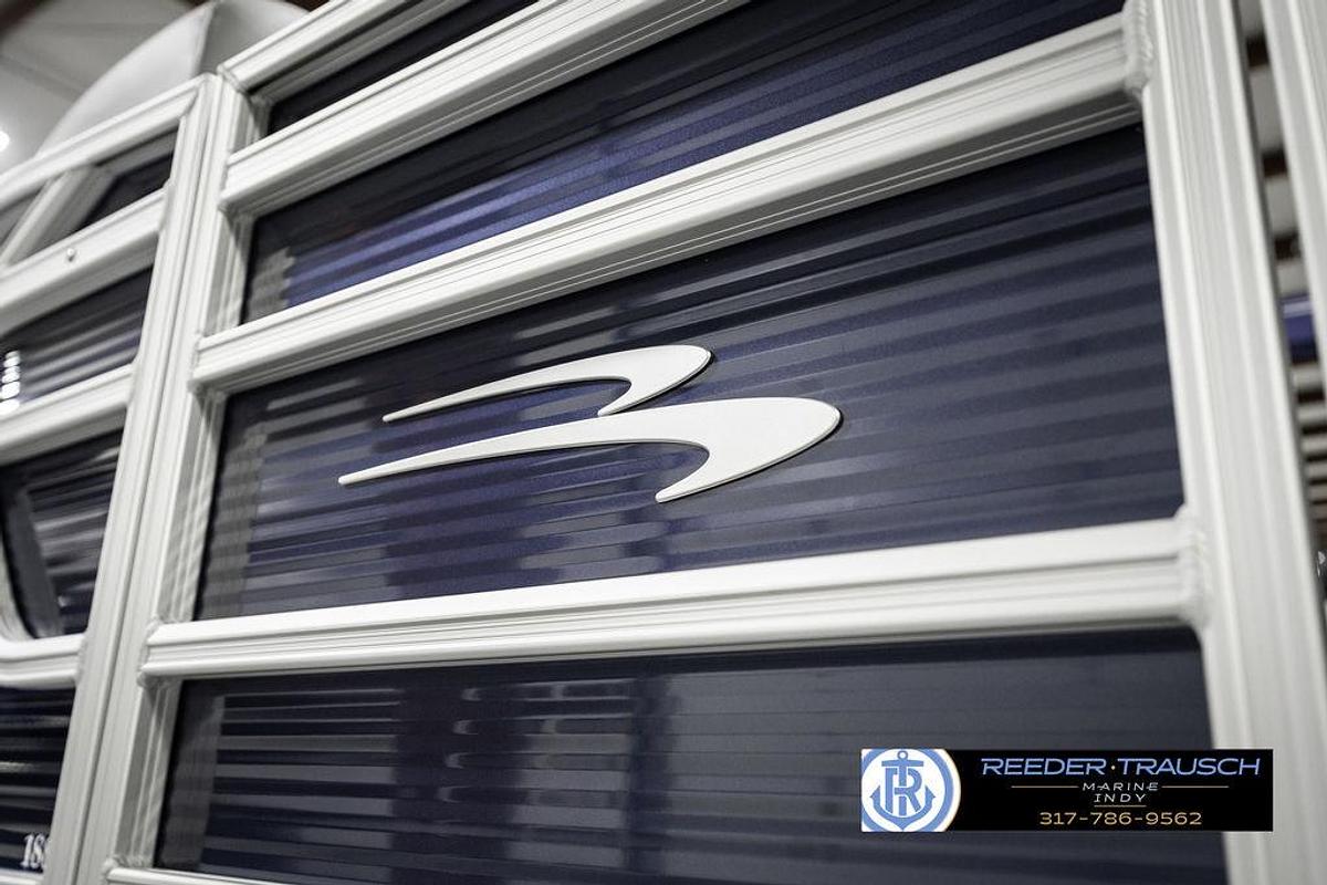 2025 Bennington 18 SLJ