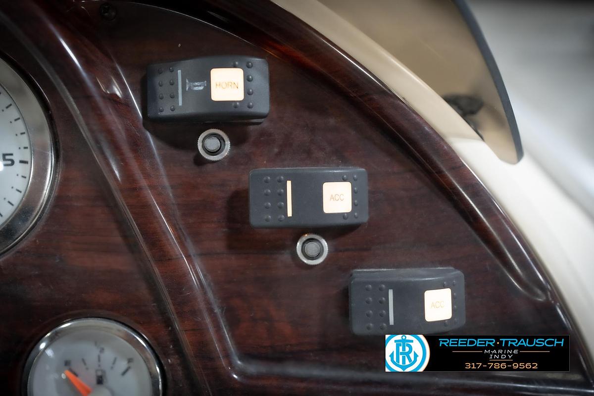 Used 2014 SunChaser Classic 8522 Lounger