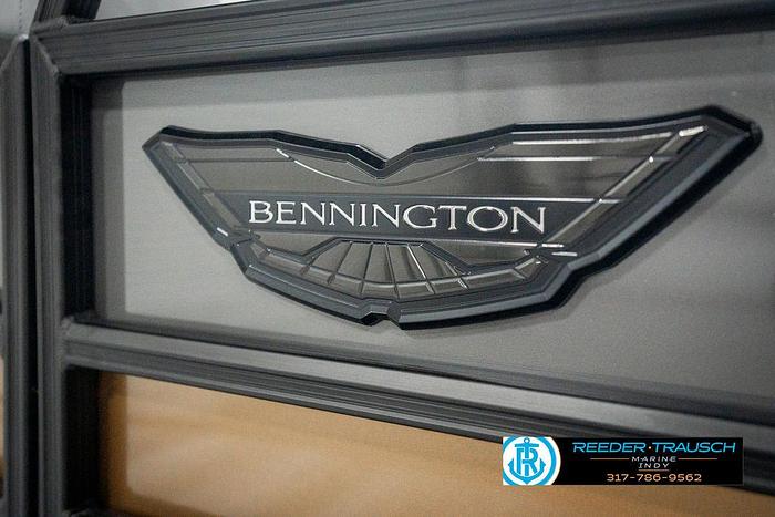 2025 Bennington 24 MFB