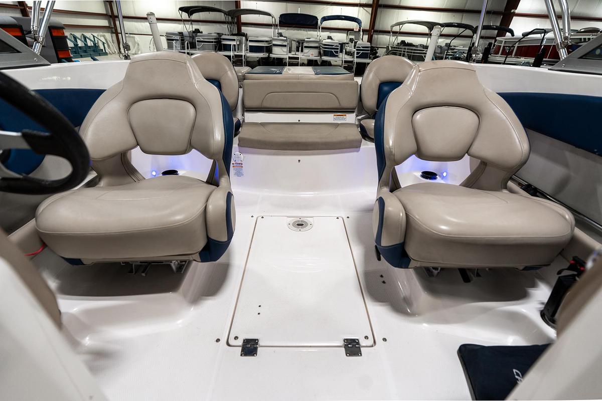 Used 2013 Chapparal 19 H20 F/S