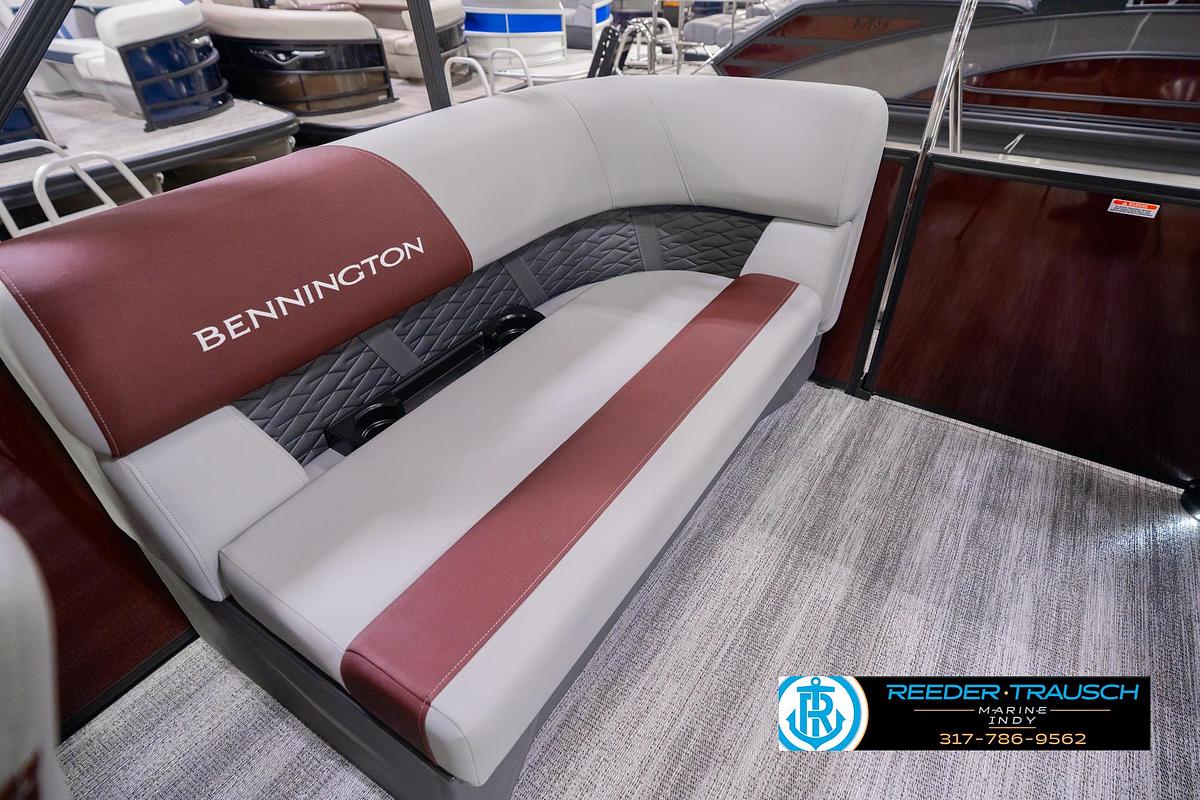 2027 Bennington 21 SSR