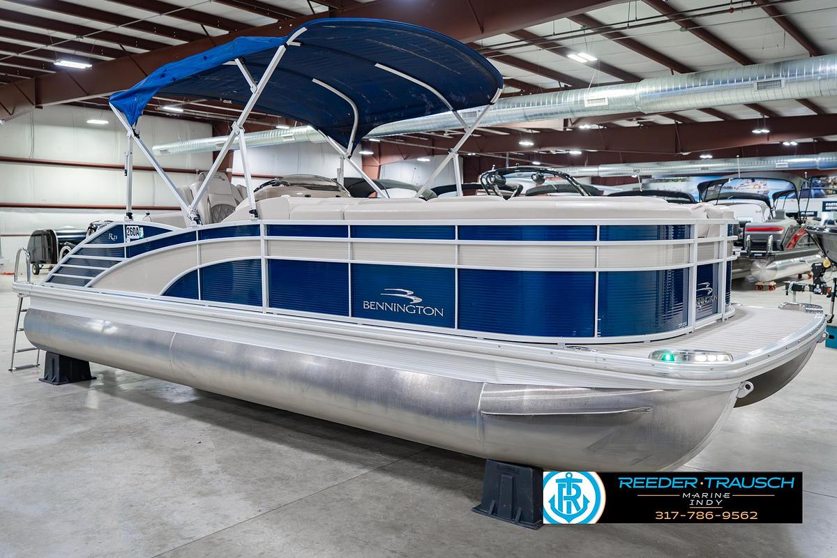 Used 2016 Bennington 2375 RSB