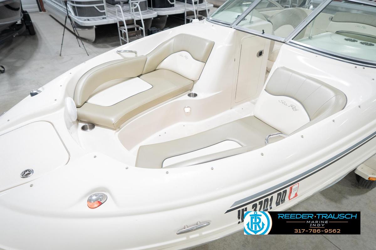 Used 2005 Sea Ray 200 Sun Deck