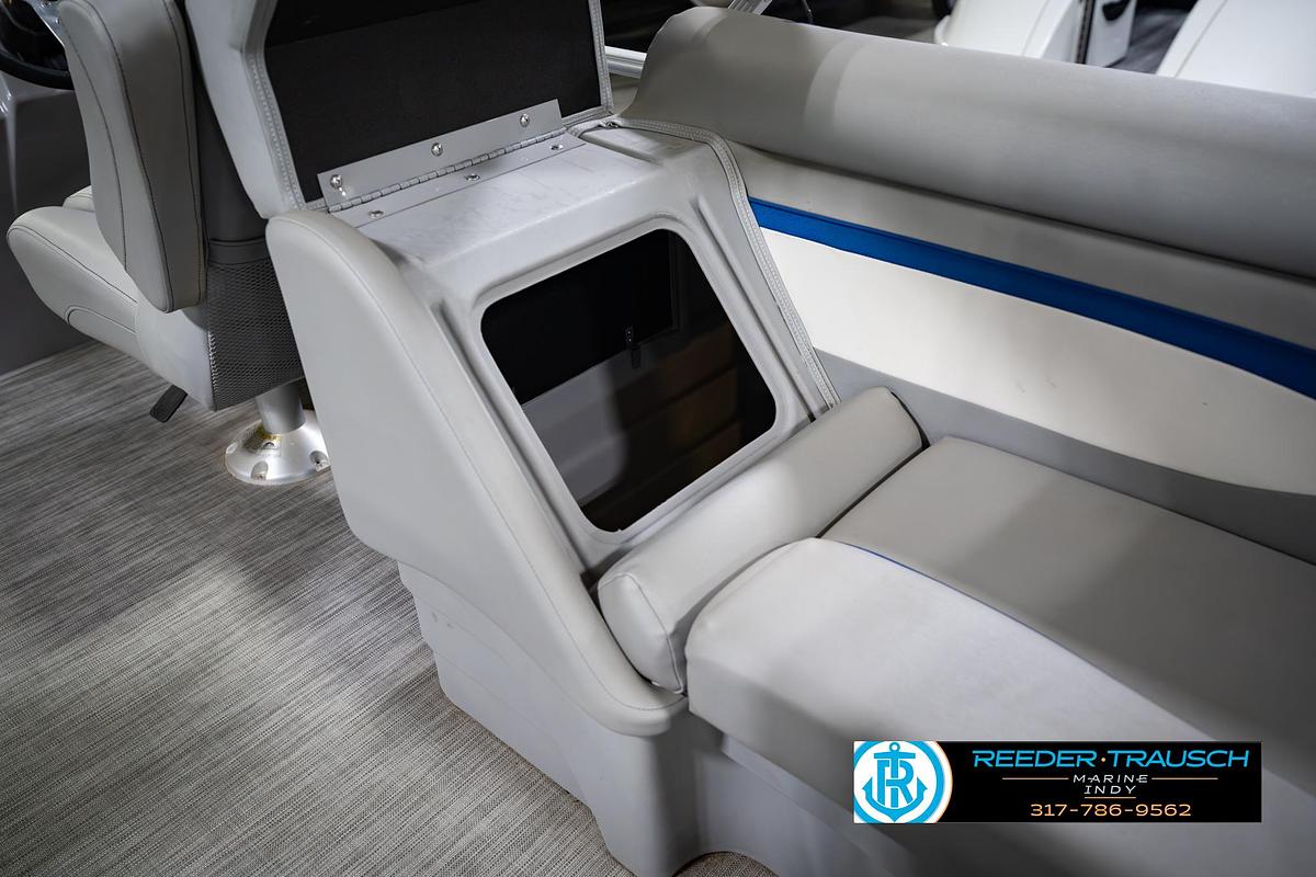 Used 2021 Bennington 22 SVSR