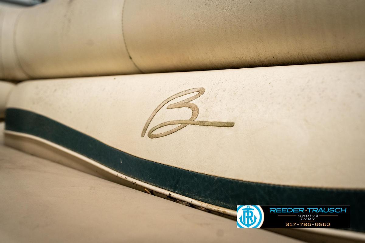 Used 2000 Bennington 2275 LX