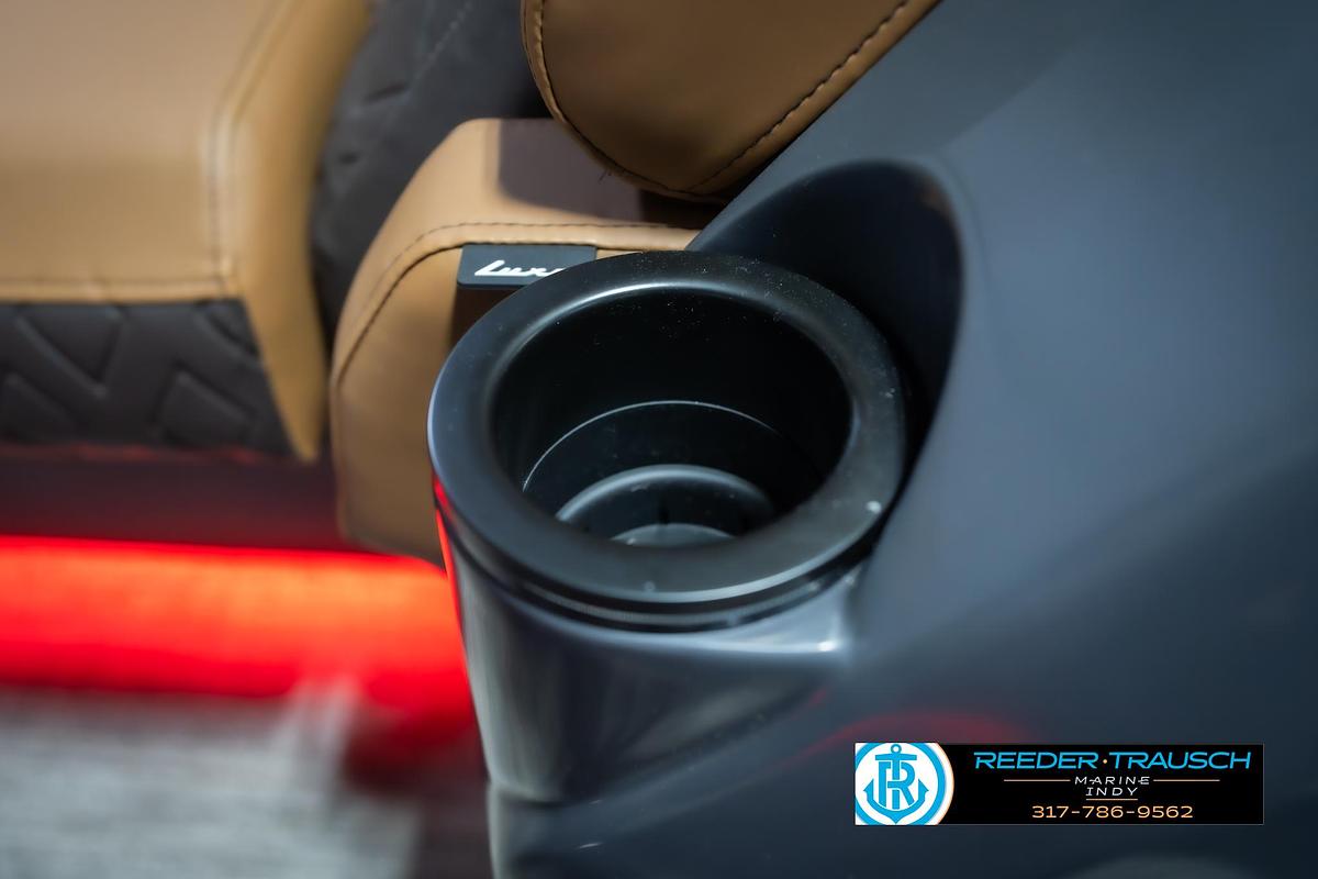 2026 Bennington 22 MSB