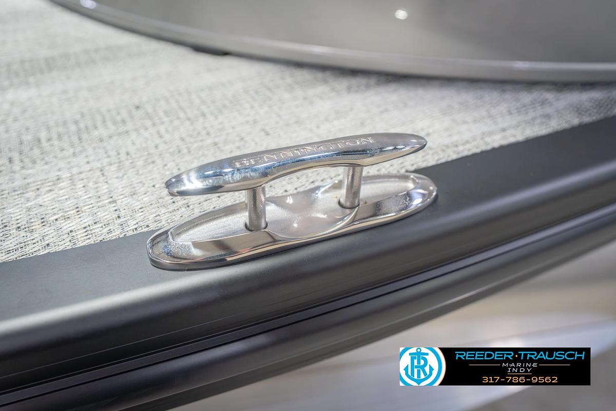 2026 Bennington 27 RXFBWAT2