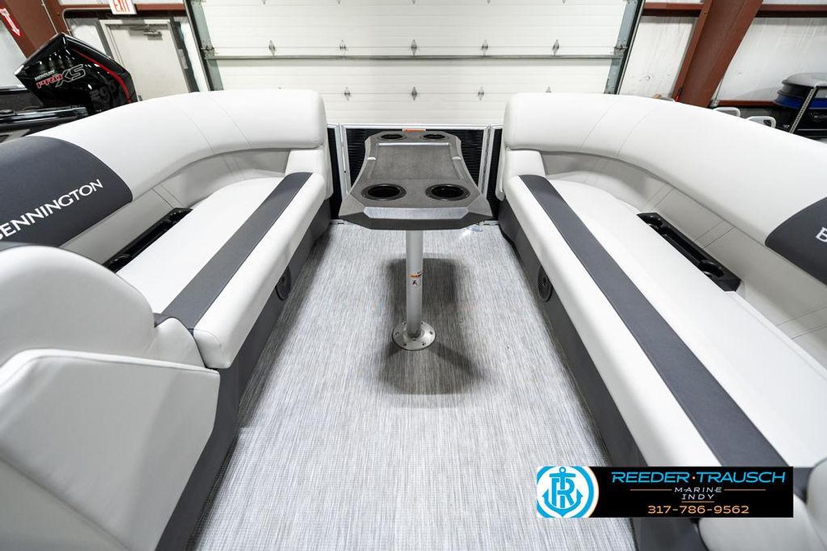 2025 Bennington 22 SSB