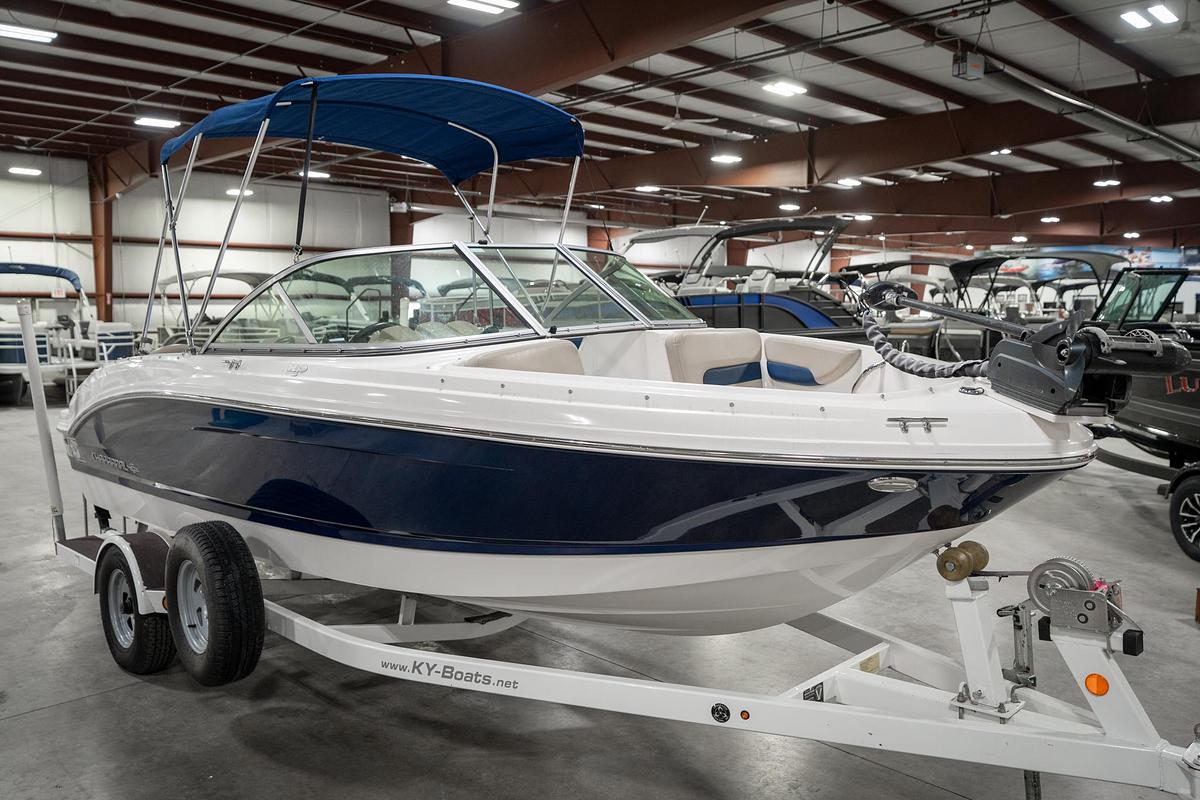 Used 2013 Chapparal 19 H20 F/S