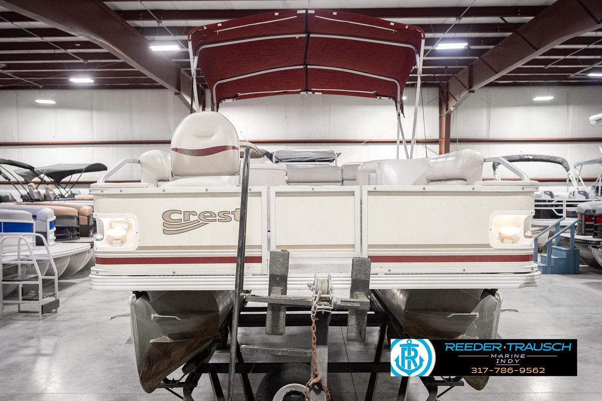 Used 2005 Crest 22 Crest III XRS