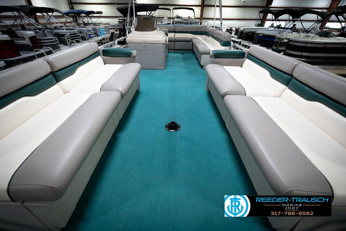 Used 1996 Suntracker Party Barge 24