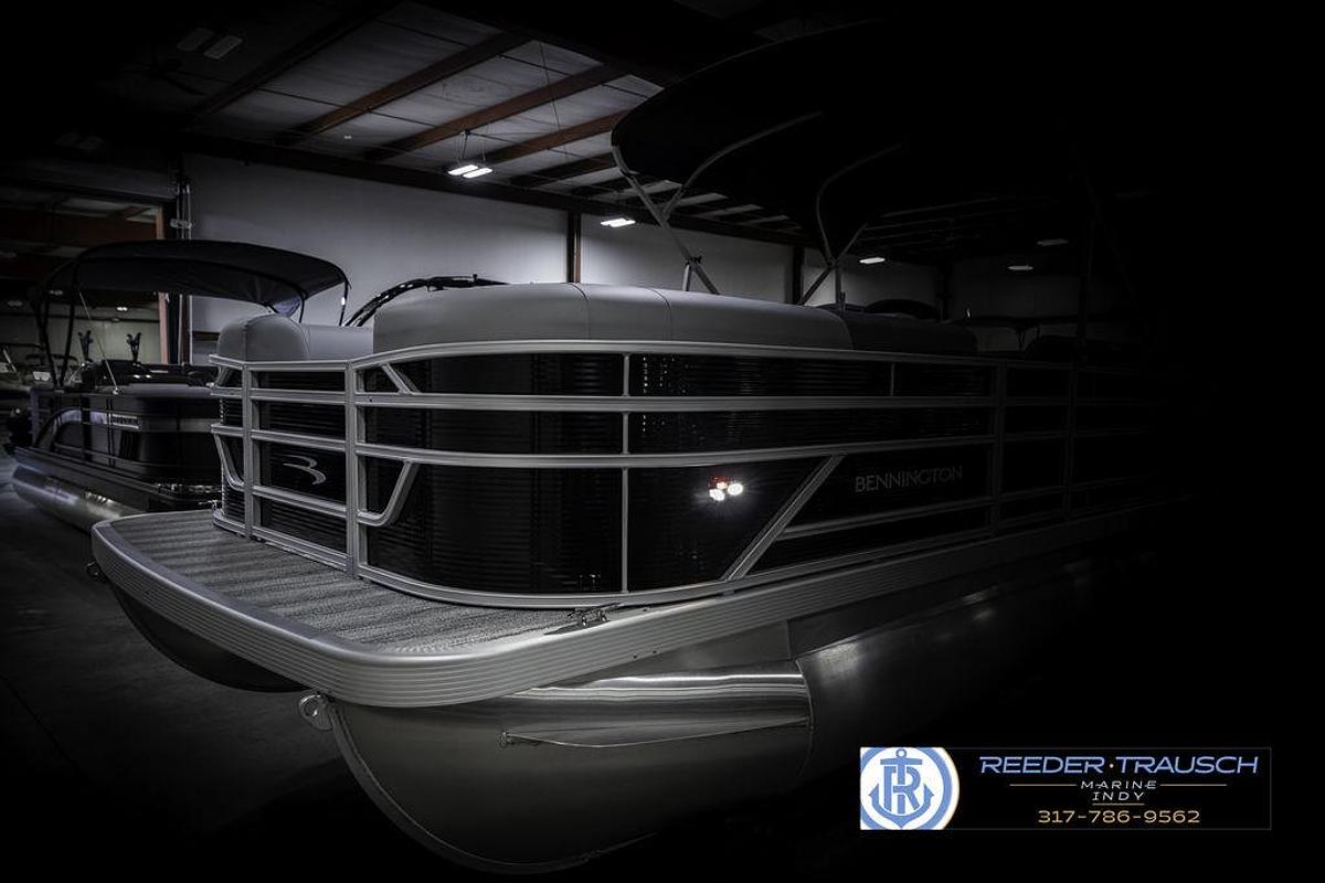 2025 Bennington 21 SS